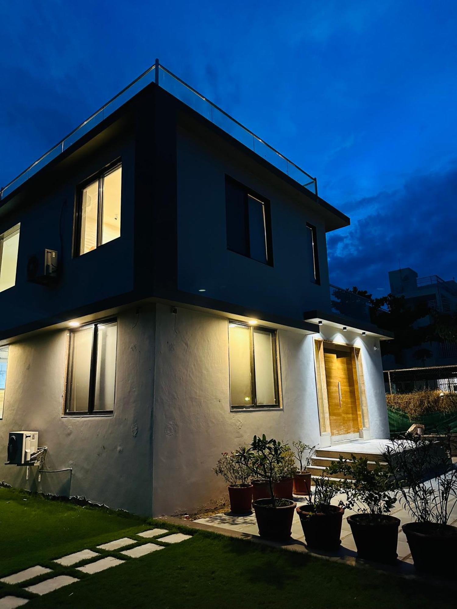 Karmabhumi 1 Villa Sātej Exterior photo