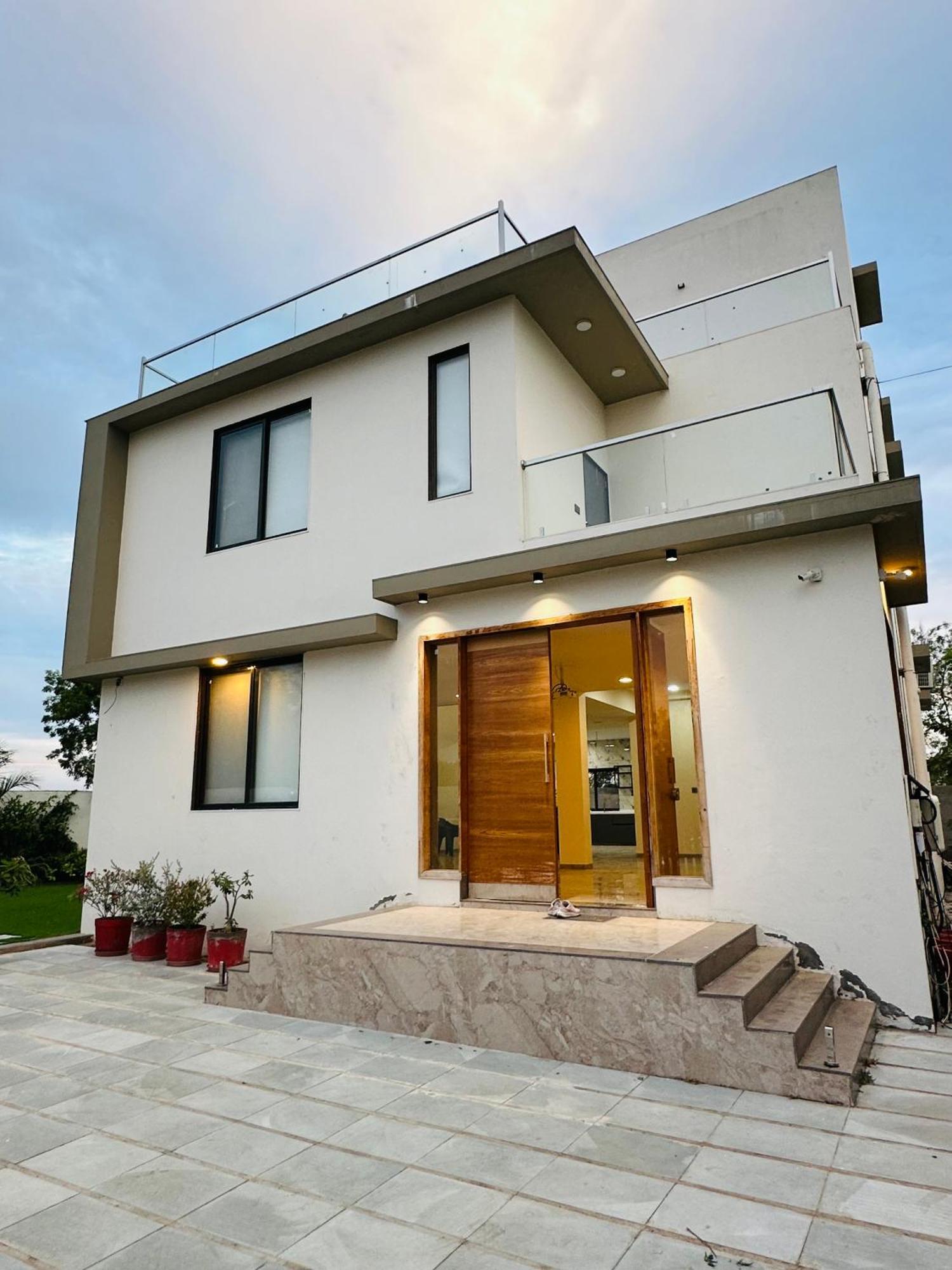 Karmabhumi 1 Villa Sātej Exterior photo